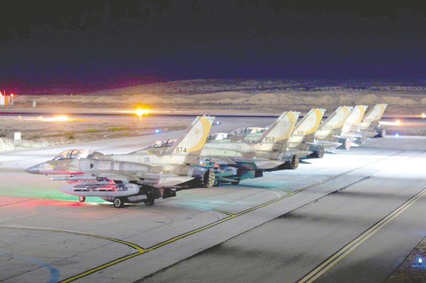 锦达网 以伊冲突升级 全球油价影响几何？ 专家：短期内国际油价将震荡走高